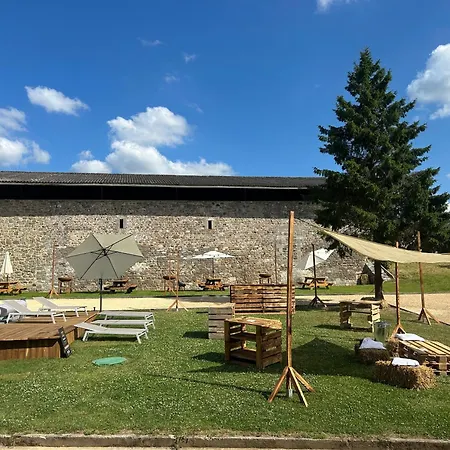 Ferme Rustique, Piscine, Bbq Prive Et Guinguette D'ete 아파트 *